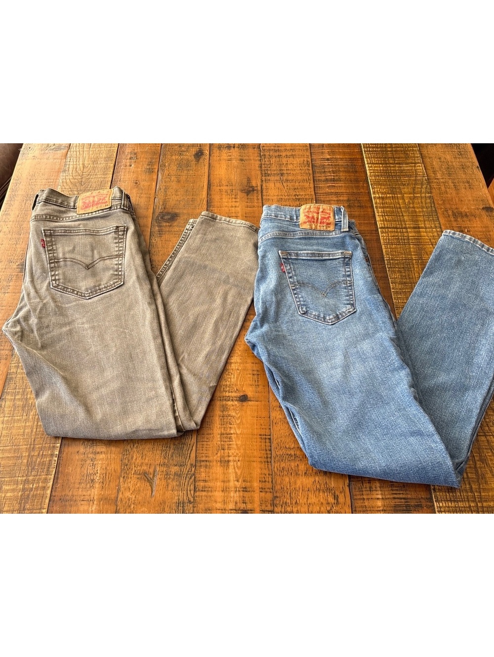 Lot of 2 men’s Levi 511 jeans - size 32x34